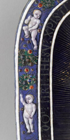 Médaillon : La Vierge douloureuse, image 3/9