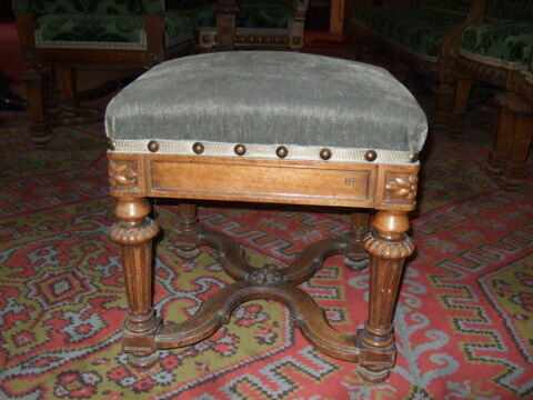 Tabouret.