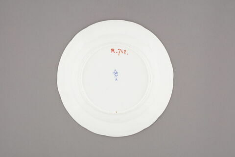 Assiette, d'une série de six (avec R 742 à R 747), image 2/5