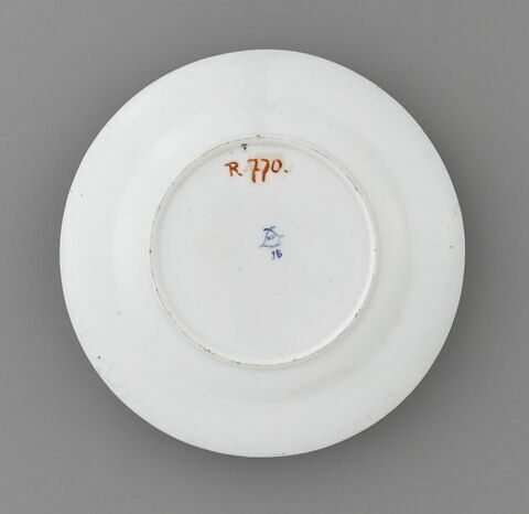 Assiette, image 5/8