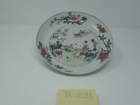 Assiette en porcelaine de Chine