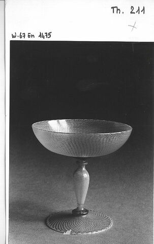 Coupe, image 4/4