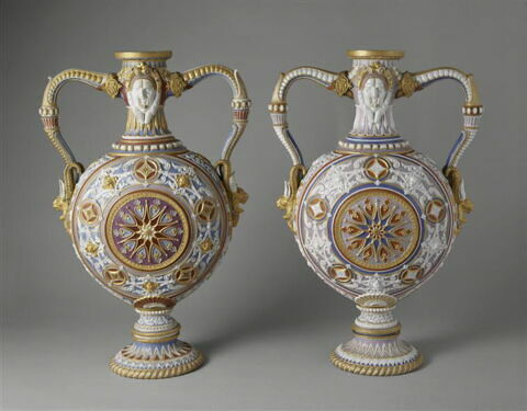 Paire de vases "Flamands A"