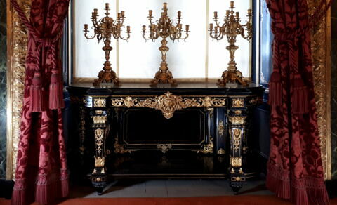 Petite console.