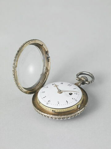 Montre ronde, image 4/9