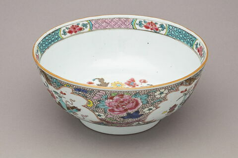 Grand bol en porcelaine de Chine, image 3/5