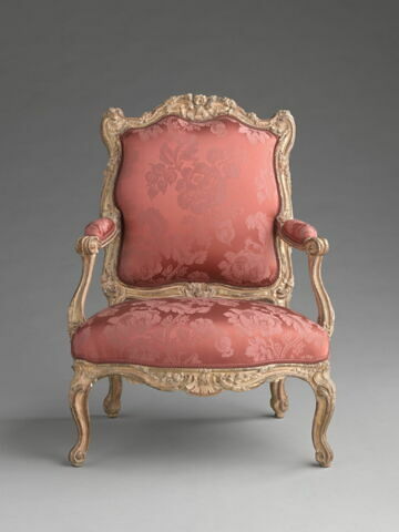 Fauteuil à la reine, d'un ensemble de quatre (avec le OA 10594, le OA 10595 et le OA 10596)