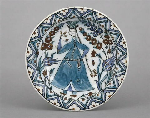 Plat en céramique d'Iznik anc. dit "faïence de Rhodes"