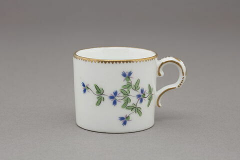 Tasse et soucoupe, d'une paire (OA 11004), image 4/6