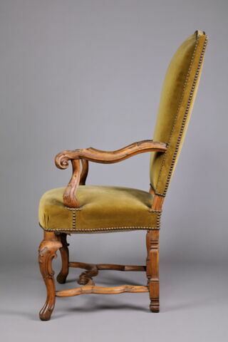 Fauteuil d'une suite de six, image 5/6