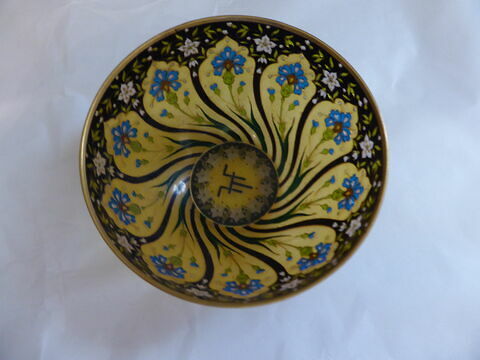 Vase en forme de lampe de mosquée., image 3/3