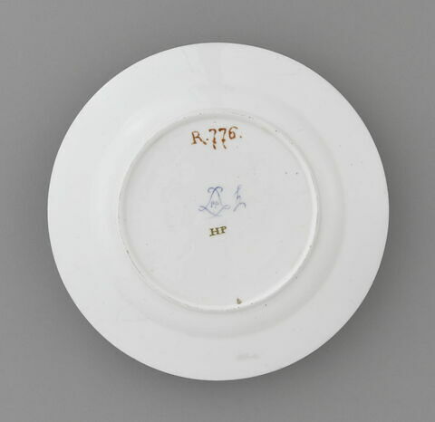 Assiette, image 6/8