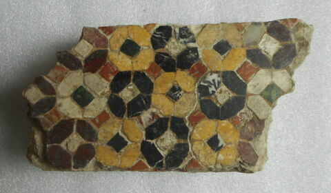 Fragment de mosaïque de pavement d'un ensemble (de OA 9271 à 9292)