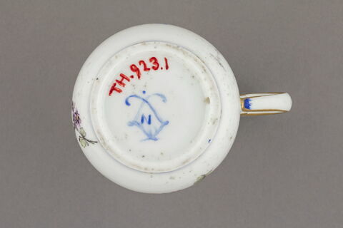 Pot à jus, d'un ensemble de cinq (TH 921 à 925), d'un service (TH 809 à 1066), image 2/4