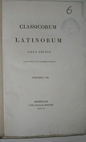 Ouvrage en latin : Julius Cesar en trois volumes ayant appartenu au duc de Reichstadt (MS 354 à 356)