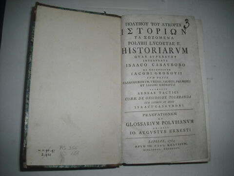 Ouvrage en latin et en grec sur deux colonnes : Polibius, tome I, Casauboni édité en 1764 ayant appartenu au duc de Reichstadt