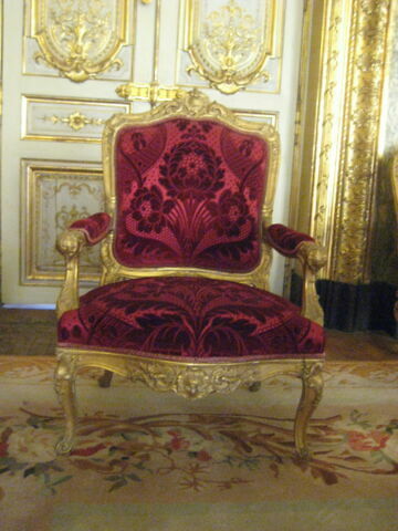 Grand fauteuil.