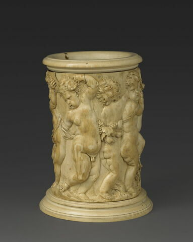 Cylindre : frise de sept putti, image 3/10