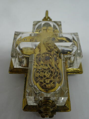 Montre en forme de croix, image 2/7