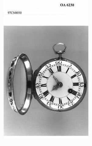 Montre ronde, image 4/9