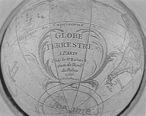 Globes terrestre et céleste de poche, image 2/2