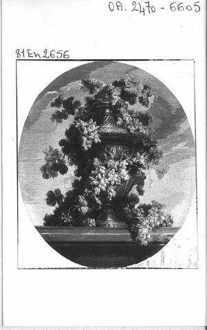 Vase et raisins, image 2/2