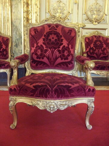 Grand fauteuil.