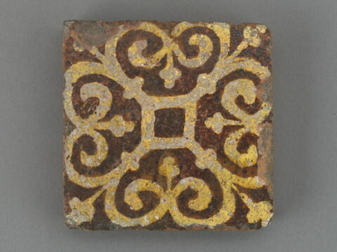 Carreau de pavement bicolore : motif floral