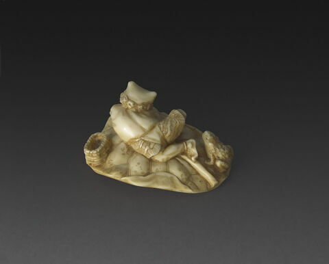 Netsuke : Diablotin (oni) tentant d'attraper un poisson, image 3/3