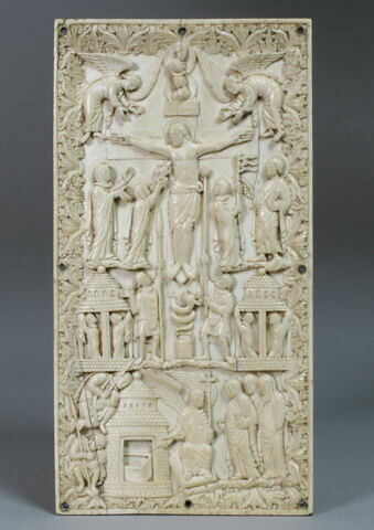 Plaque de reliure : Crucifixion ; Saintes Femmes au tombeau