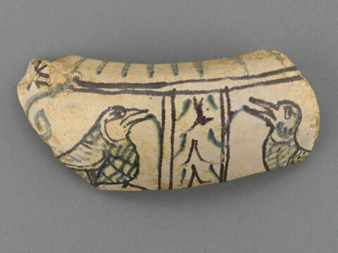 Fragment de vase : oiseaux affrontés