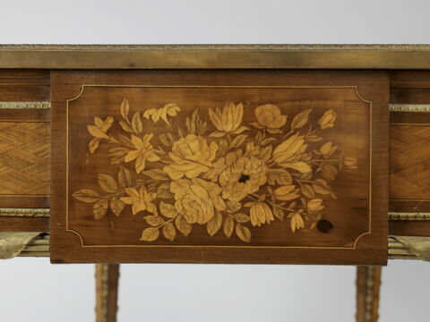 Bureau plat en marqueterie à fleurs, image 5/16