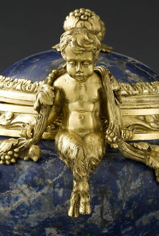 Cassolette en lapis et bronze doré, image 4/8