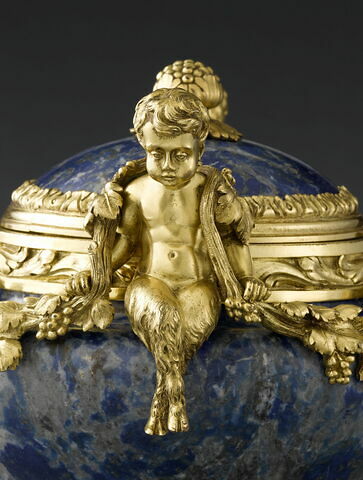 Cassolette en lapis et bronze doré, image 5/8