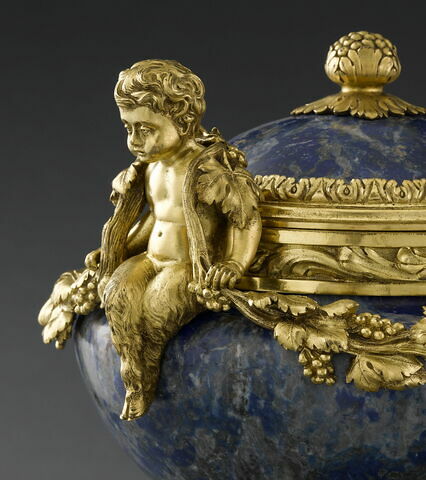 Cassolette en lapis et bronze doré, image 6/8