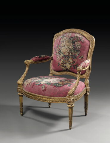 Fauteuil à la reine et à châssis, d'une suite de six fauteuils et un canapé (avec le OA 10290, OA 10292, OA 10293, OA 10294, OA 10295 et OA 10296)