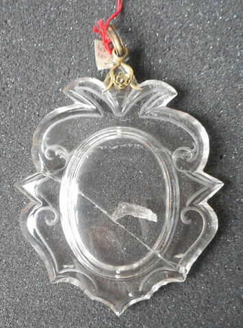 Pendentif en forme de cadre du médaillon de Henriette de Balzac d'Entragues, marquise de Verneuil, image 2/3