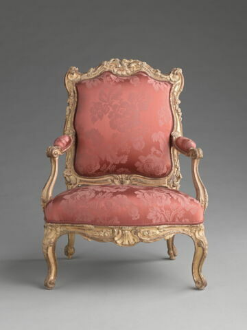 Fauteuil à la reine, d'un ensemble de quatre (avec le OA 10594, le OA 10596 et OA 10597)