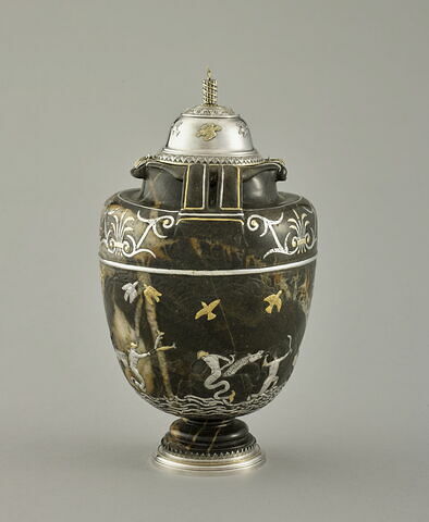 Vase, image 3/4