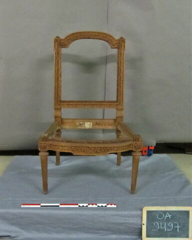 Chaise sans garniture