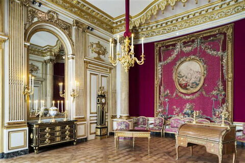 Boiserie de la chambre à coucher du duc de Chevreuse, image 3/7