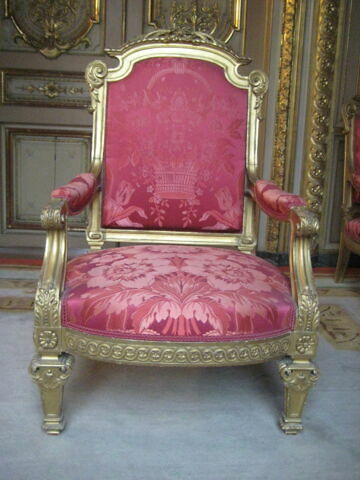 Fauteuil.