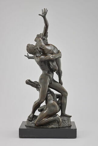 Groupe sculpté : enlèvement de la Sabine, image 2/5