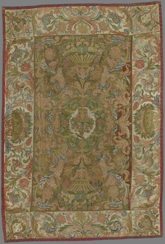 Tapis de table rectangulaire brodé aux armes des Rospigliosi, image 2/4