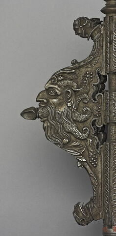 Masse d'arme à six ailes, image 2/8