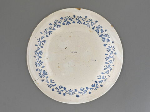 Plat rond, image 2/3