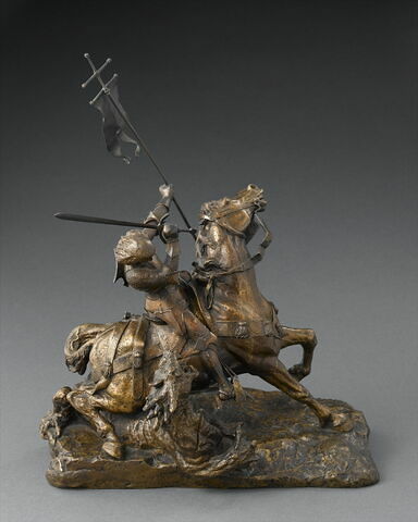 Statuette : saint Georges terrassant le dragon, image 3/7