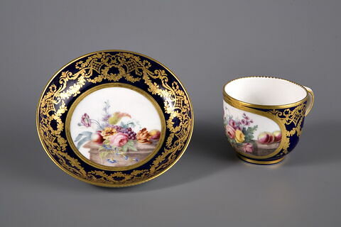 Pièce d'un déjeuner : Soucoupe (b), image 5/5