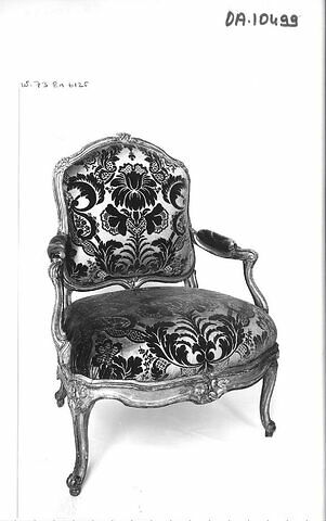 Fauteuil à la reine, d'un ensemble de quatre (avec le OA 10498 1, OA 10498 2, OA 10498 3)