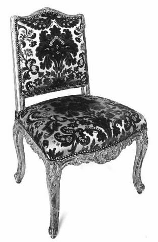 Chaise à la reine, d'un ensemble de quatre